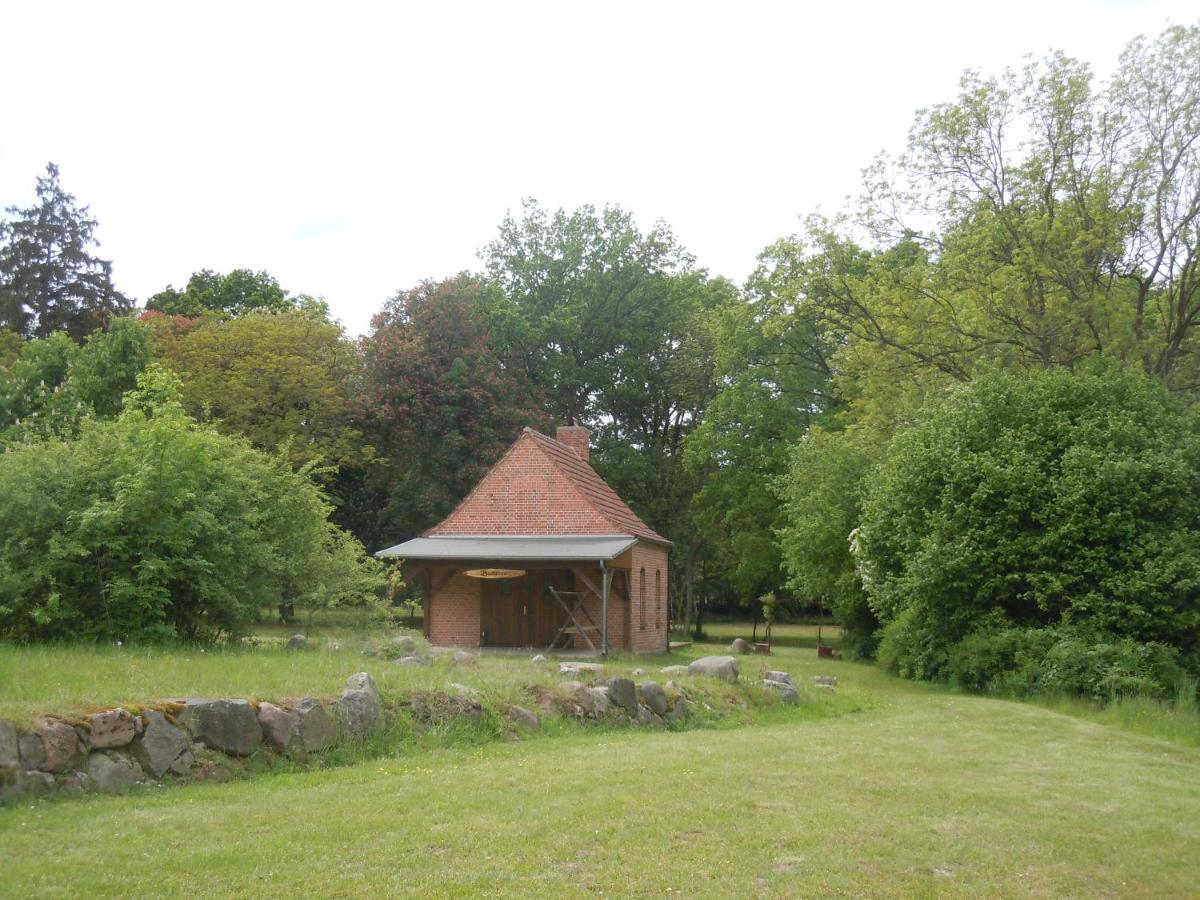 Schmiede Der Wasserburg Liepen Gielow Eksteriør bilde